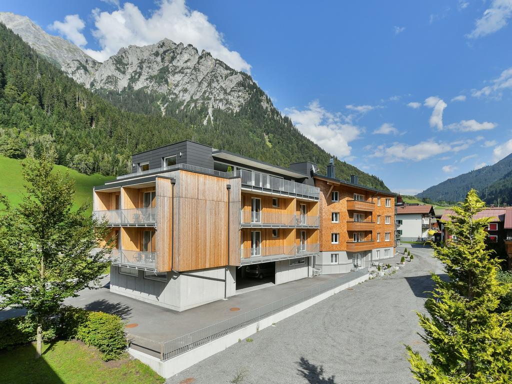 Alpine Lodge Kloesterle Am Arlberg Exterior foto